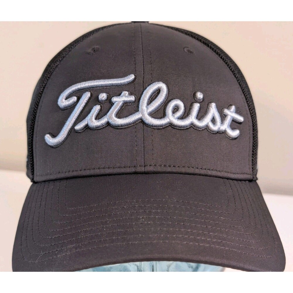 Titleist Footjoy FJ Tour Pro V1 Performance Mesh Golf Hat, Black White, Size M/L